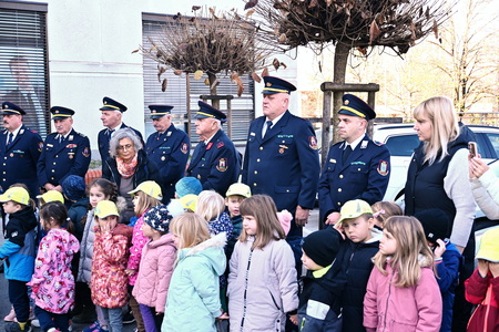 2025-11-14_Metika Prizig svec za zrtve prometnih nesrec_045